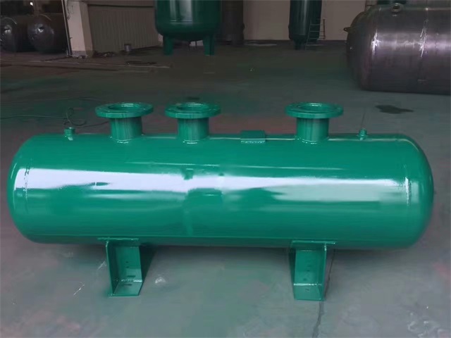 1679991473376569.jpeg 西吉西吉西吉蒸汽分气缸1.jpeg